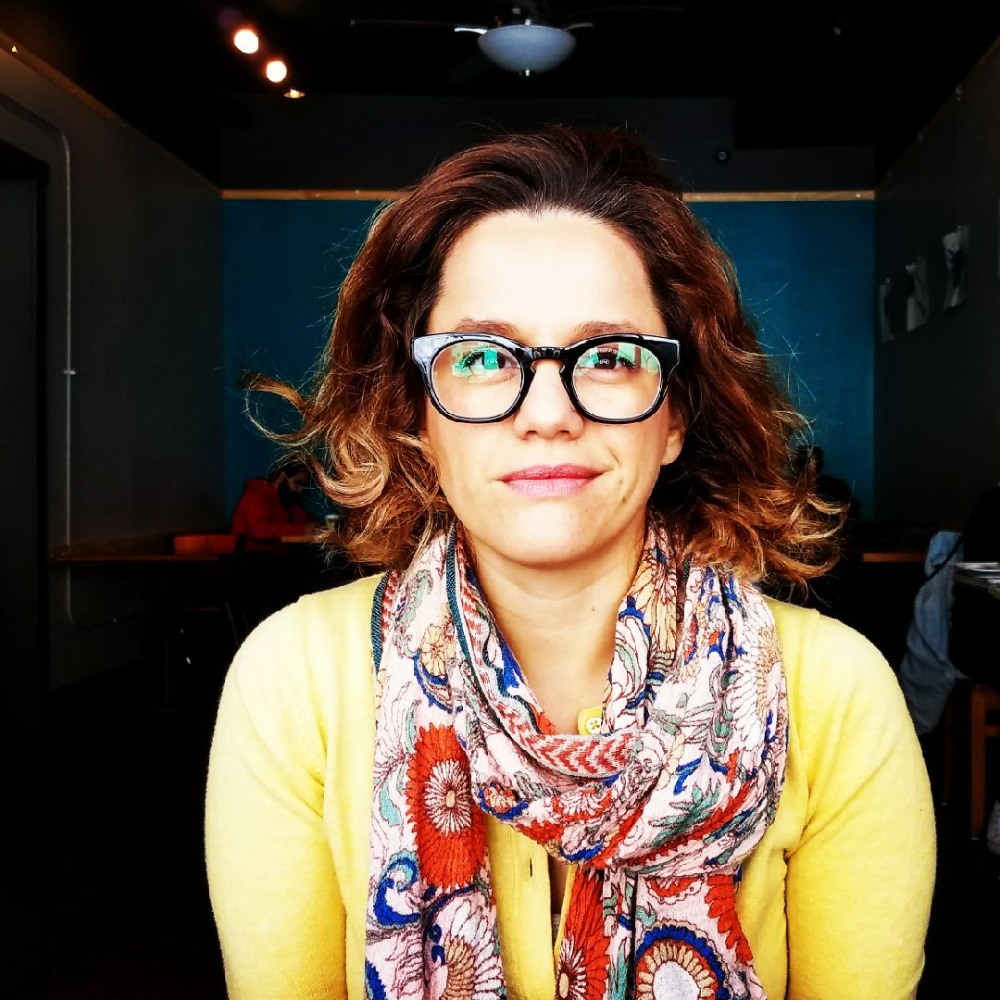 Meet your Posher, Mercedes